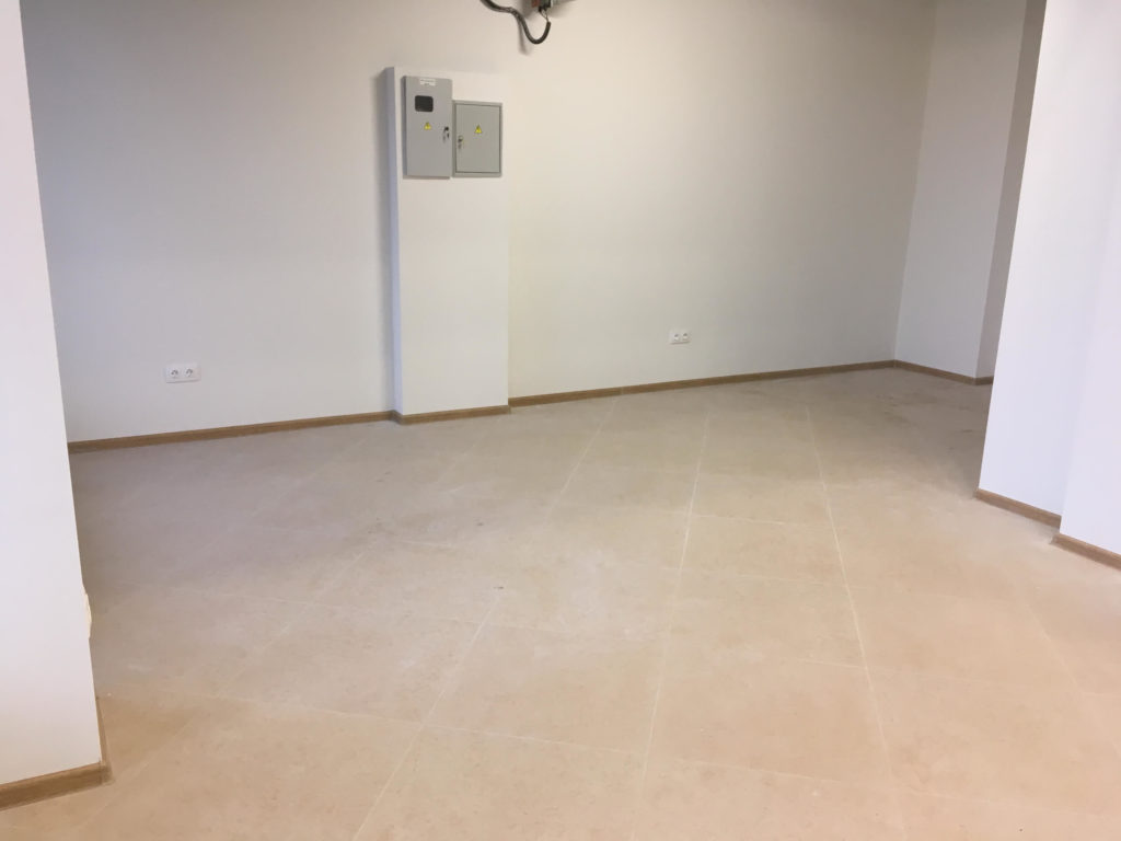 Торговое помещение 173,4 м², Комендантский пр., 60 - Первый этаж